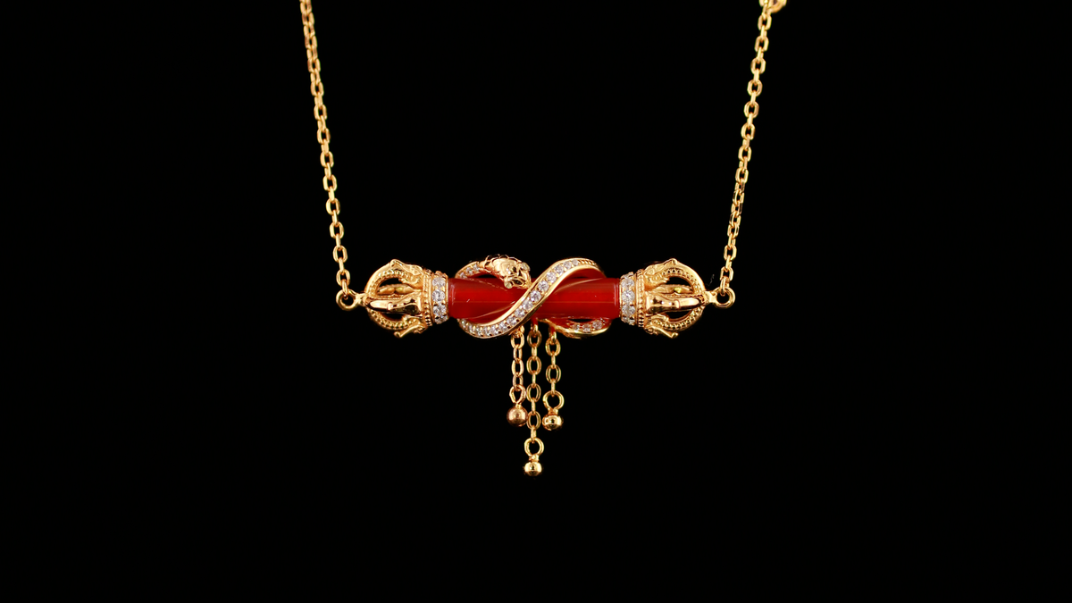 Vajra Form How to Read Symmetry Prongs and the Central Axis