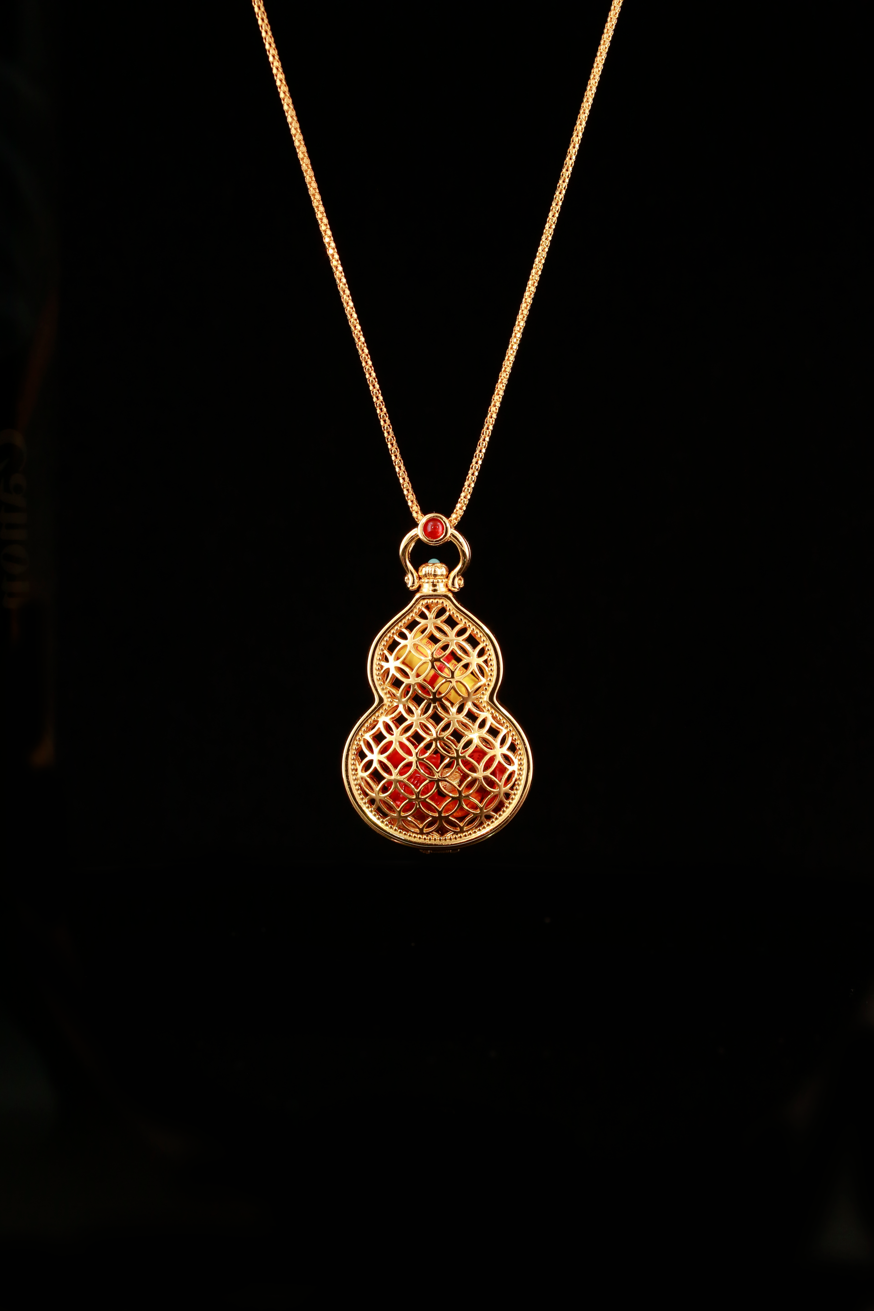 Openwork Fortune Gourd Locket